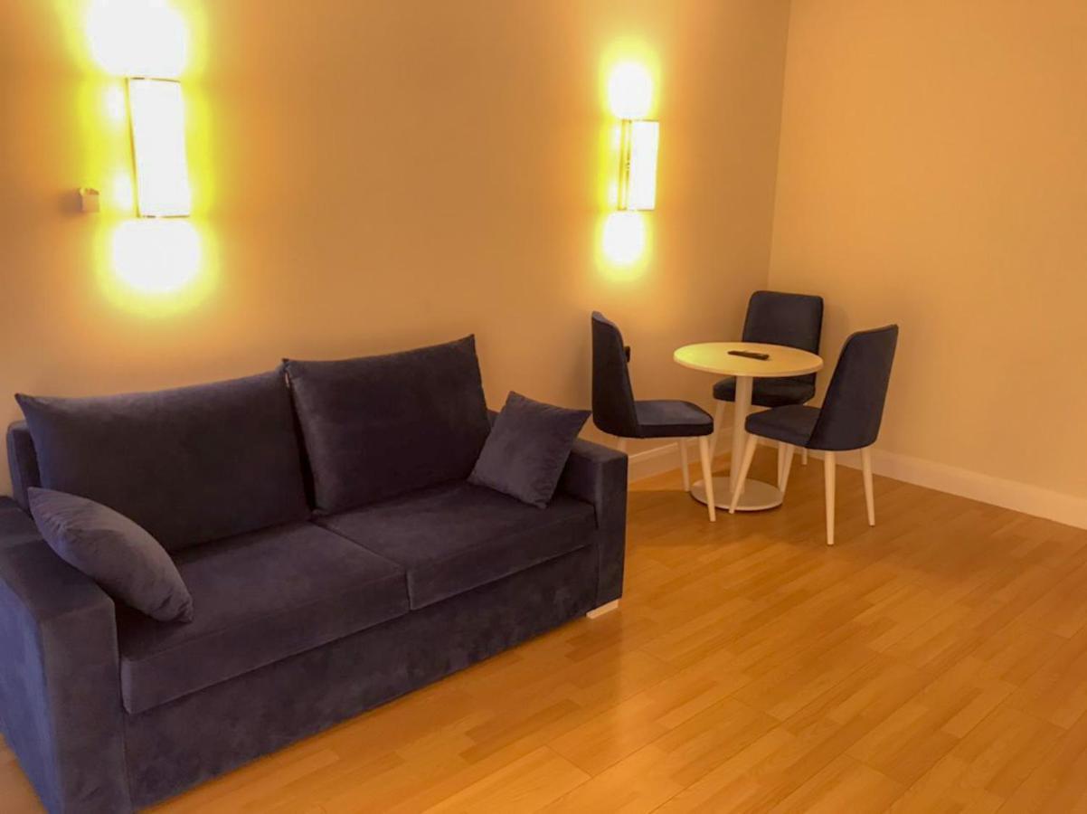 Diamond Apartment Μπατούμι Εξωτερικό φωτογραφία